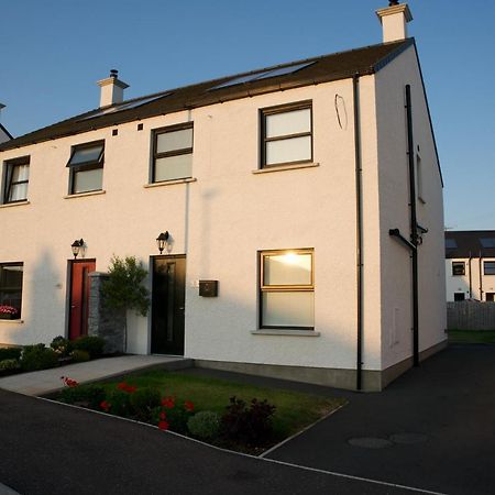 Modern 3 Bedroom Coastal Home Newry Exterior foto